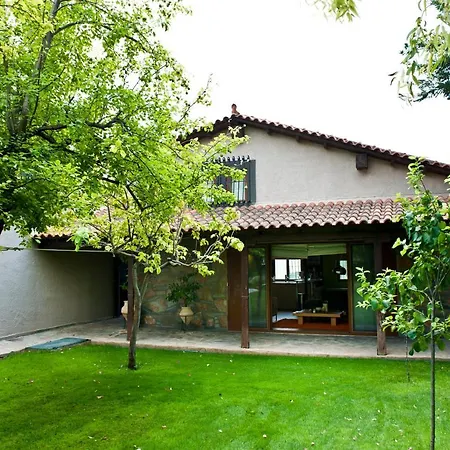 Bona: A Secluded Less Than 50 Min. From Athens Intl. Airport Szálloda