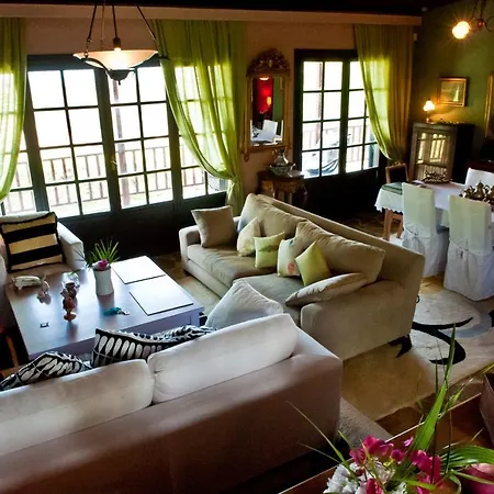 Bona: A Secluded Less Than 50 Min. From Athens Intl. Airport 4* Paralía Avlídhos